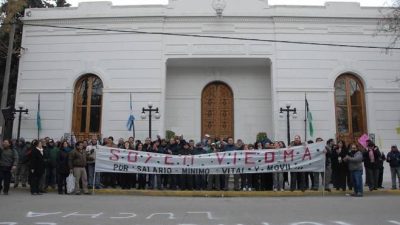 Continúa la discusión salarial para los municipales de Viedma