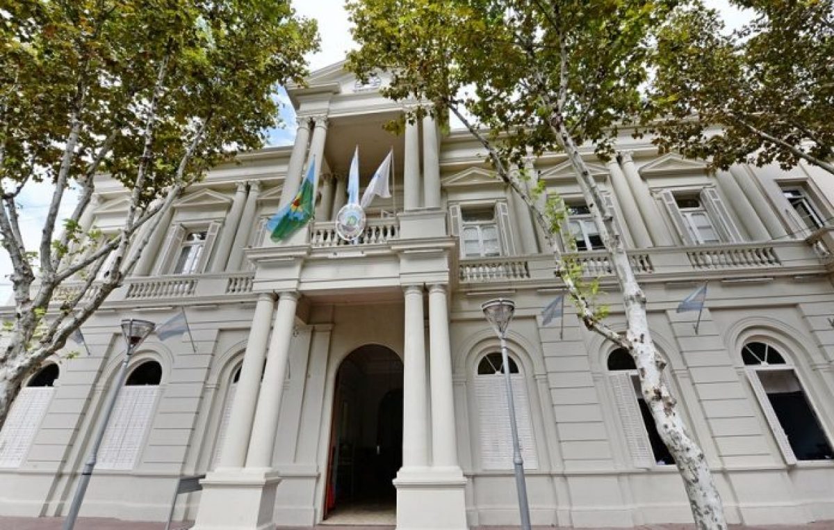 Los incrementos salariales de los municipales de San Fernando llegarán al 35% en 2018