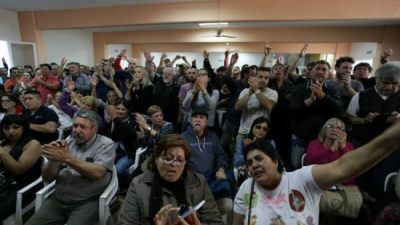 Paritarias: municipales marplatenses llaman asamblea para definir nuevas medidas