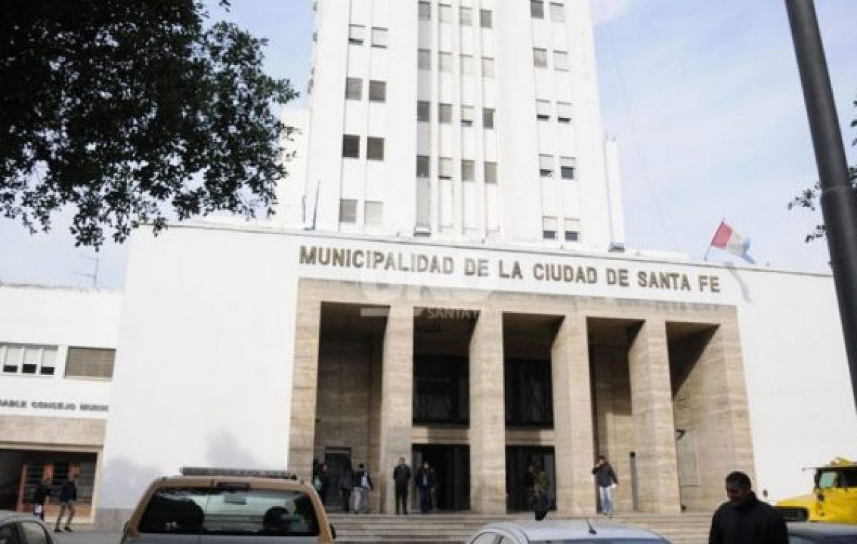 Congelan los sueldos de los funcionarios municipales de Santa Fe hasta diciembre