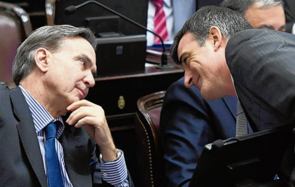 El gobierno comenzó a compensar a las provincias y ciudades