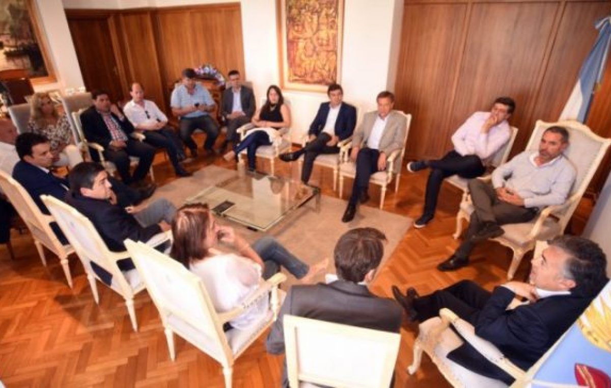 Limitarán las reelecciones de intendentes de Mendoza