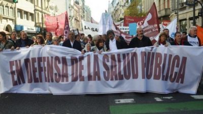 “Es necesario y prioritario recuperar el Ministerio de Salud de la Nación”