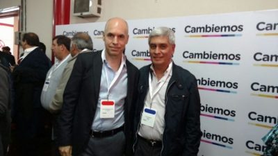 Insólito: el intendente radical que vive a 220 kilómetros de la localidad que gobierna