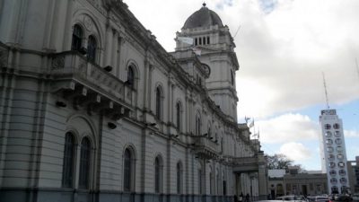 Entre Ríos es la primera provincia en cumplir con el Programa de Asistencia Financiera a los Municipios 