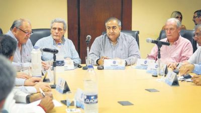 Gremios con diferentes reacciones