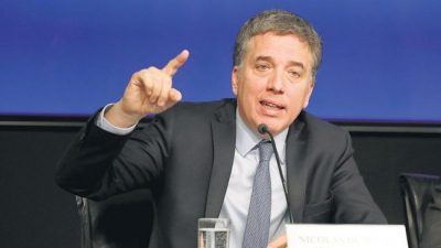 Crece sin freno la deuda y ya es record