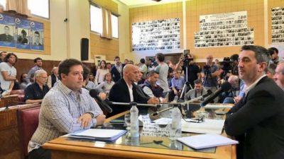 El Intendente de Mar del Plata vetó la ordenanza que restablecía las bonificaciones de los docentes