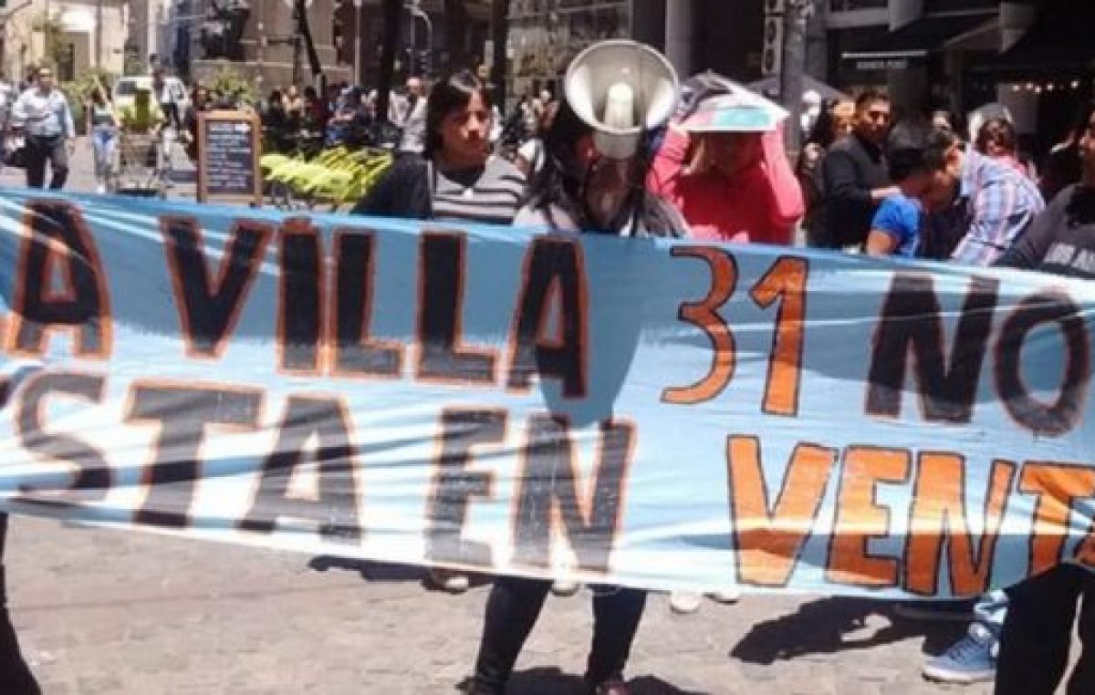 Ganaron los vecinos: marcha atrás con la subasta de los terrenos de la villa 31