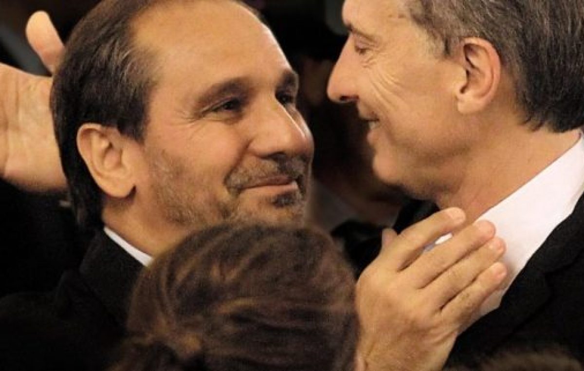 Hermano de la vida y diplomático