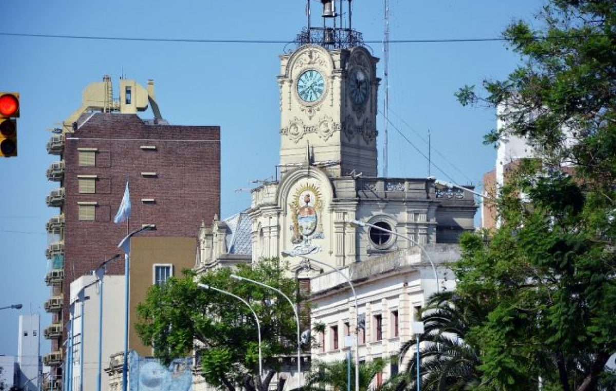Los trabajadores municipales de Suoyem en Paraná consiguieron 1% más para diciembre y 120 pases a planta 