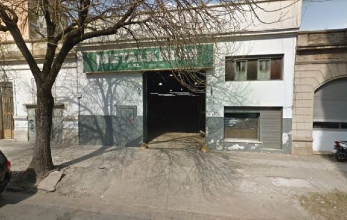Rosario: Metalkrom cerró y 20 obreros sequedaron en la calle