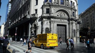 La moderación cambiaria tiene su precio