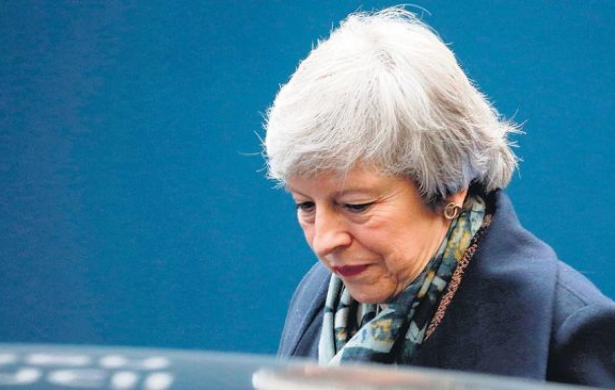 May rechaza una nueva consulta