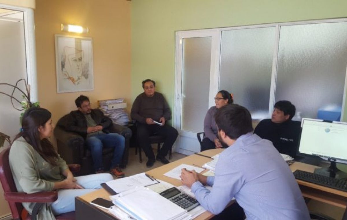 Ejecutivo Municipal de Esquel se reunió con SOEME y ATE por “cláusula gatillo”