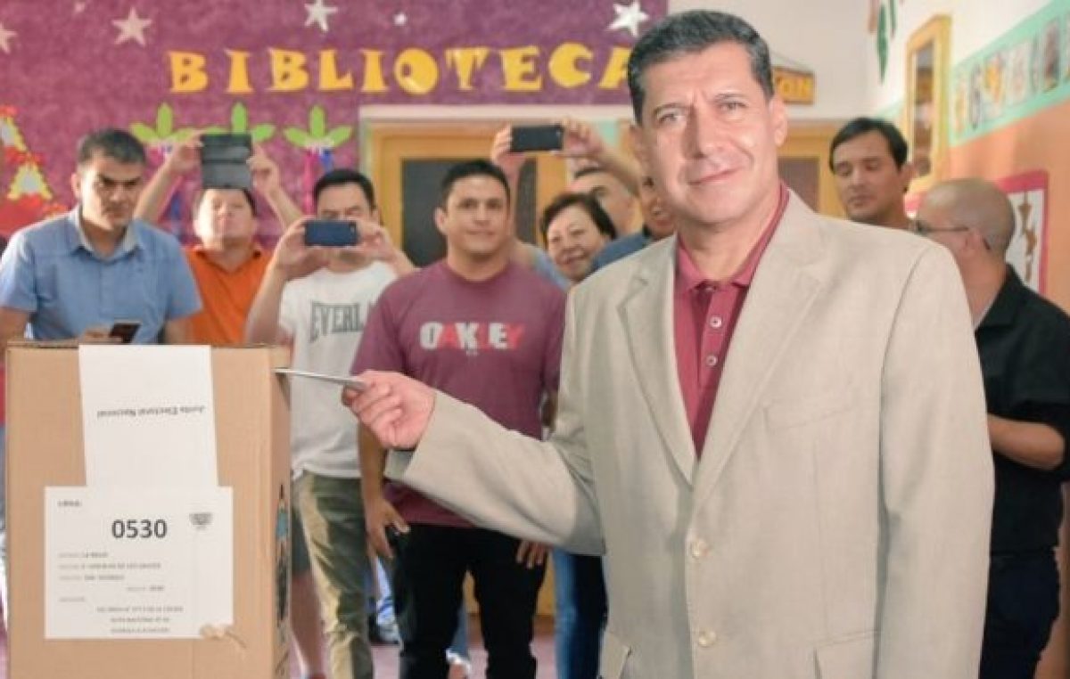 Consulta popular en La Rioja: Casas obtuvo el triunfo pero la participación fue muy baja