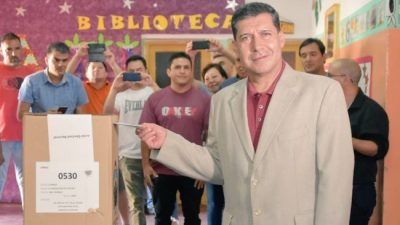 Consulta popular en La Rioja: Casas obtuvo el triunfo pero la participación fue muy baja