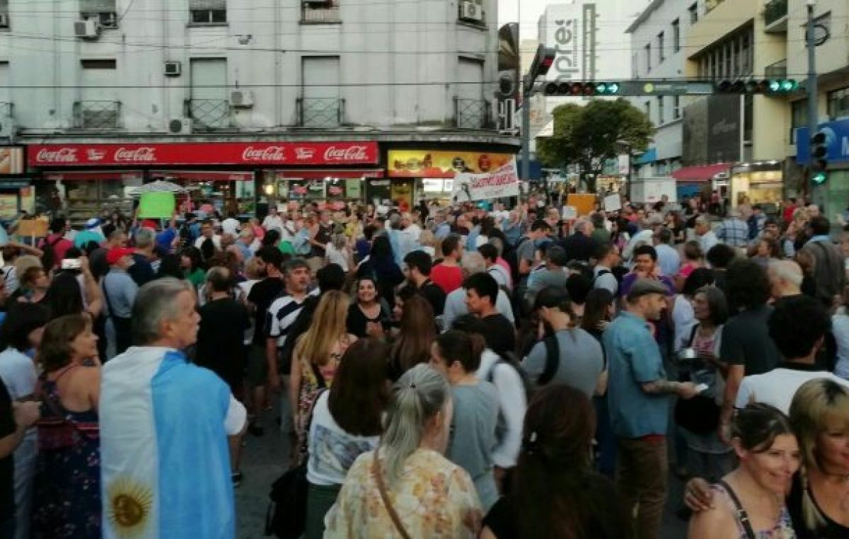 Bronca en las calles contra el ajuste y los tarifazos
