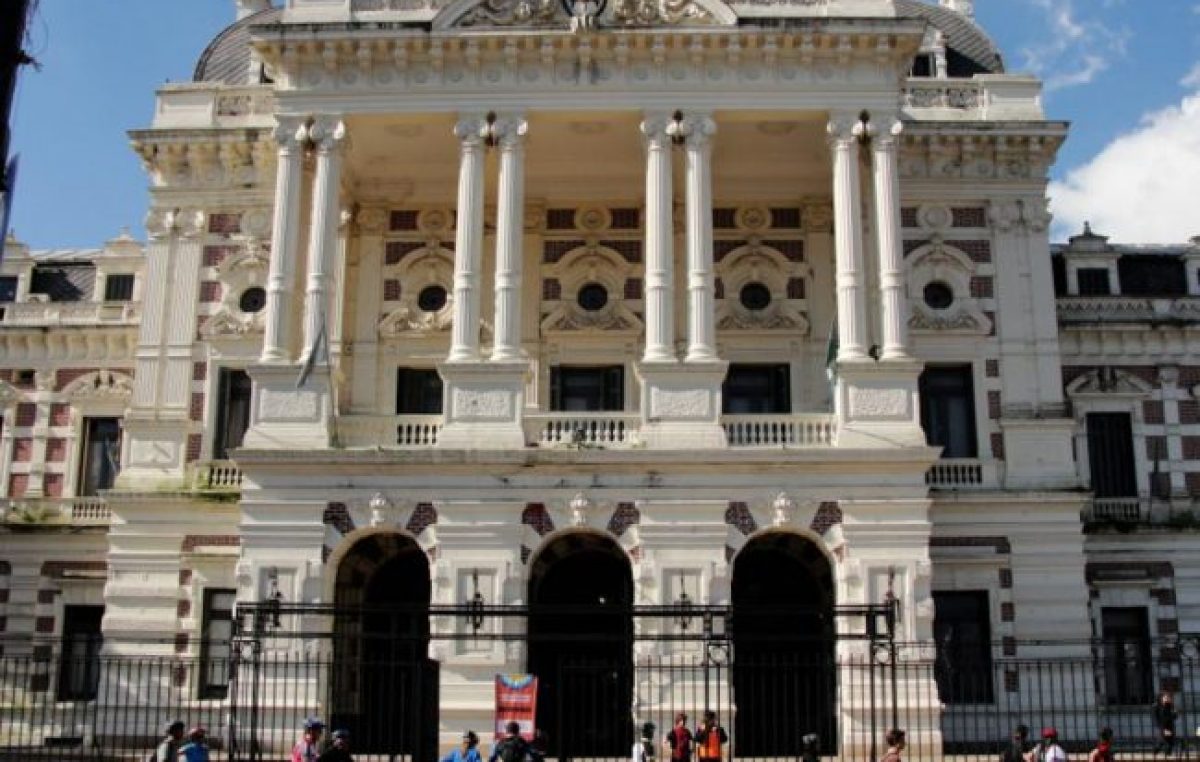 Provincia de Buenos Aires tomó deuda de 28 mil millones de pesos con Anses