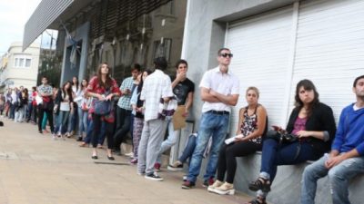 Largas filas para conseguir trabajo en Chubut