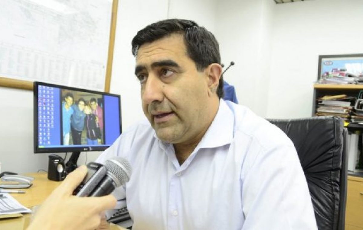 El intendente de Neuquén aumentará los sueldos municipales de forma trimestral