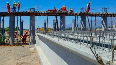 Menos para infraestructura, más para intereses