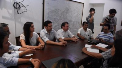 Municipales correntinos acordaron mejora del 24%, plus mensual y concursos