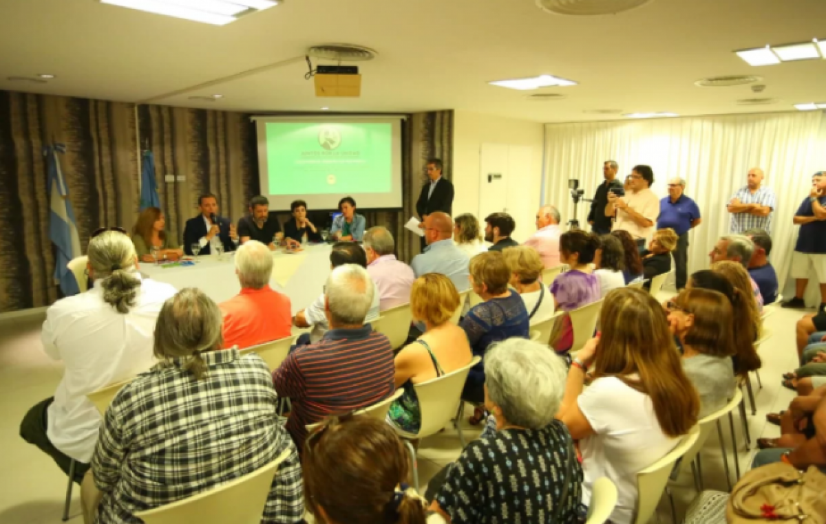 El peronismo volvió a juntarse en Mar del Plata: “necesitamos una verdadera alternativa de país”
