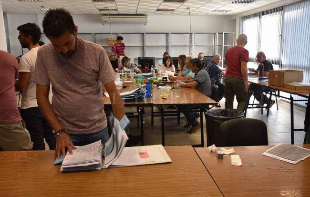 Santa Fe: se inscribieron 15 listas para competir por la intendencia