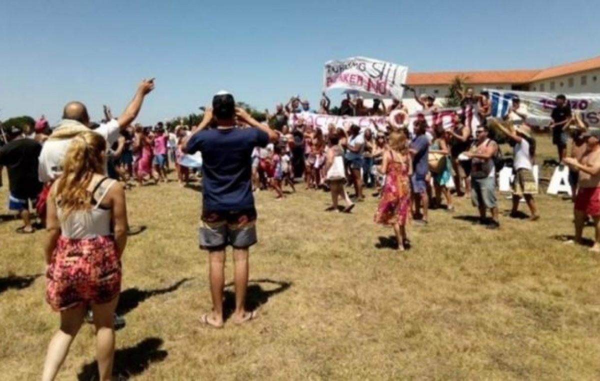 Hartos de sus vacaciones, vecinos de Chapadmalal criticaron que Macri haya hecho de Chapadmalal un “bunker”