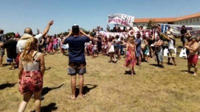 Hartos de sus vacaciones, vecinos de Chapadmalal criticaron que Macri haya hecho de Chapadmalal un “bunker”
