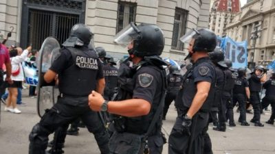 Denuncian al gobierno argentino por «violaciones a la libertad sindical»