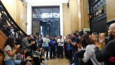 Sangría en prensa: inhumanos despidos masivos en Editorial Atlántida
