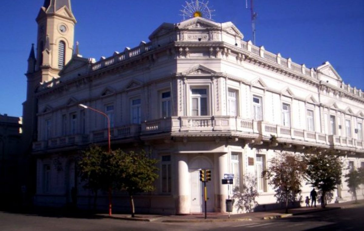 Trabajadores municipales de Junín piden negociar la cláusula automática