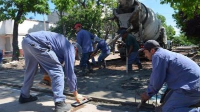 Por la crisis: intendente de Castelli impulsa aumento del 50% para municipales