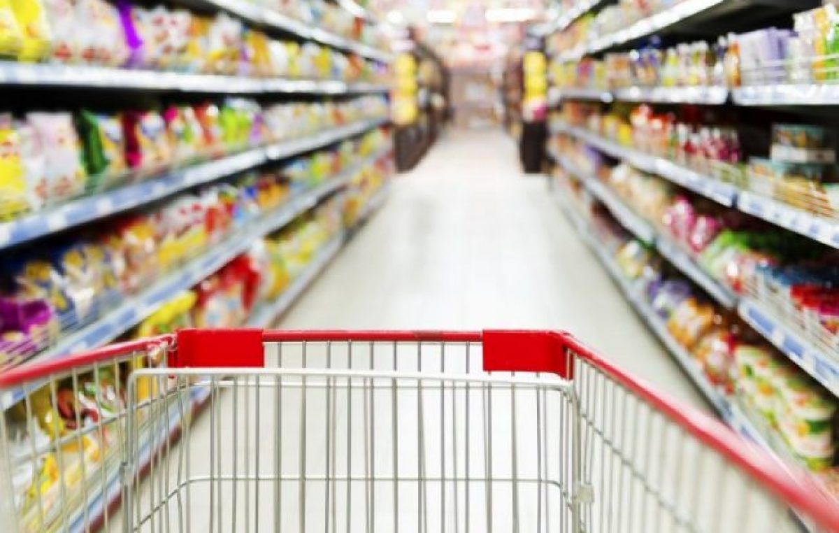 La comida, cada vez más cara: la canasta básica aumentó el 63% en un año