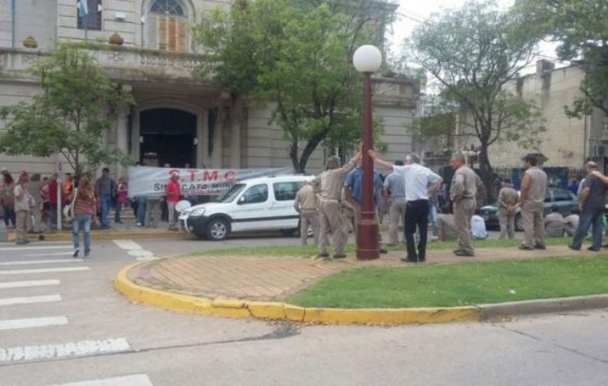 Municipales de Casilda vuelven a trabajar con normalidad, acatan la conciliación