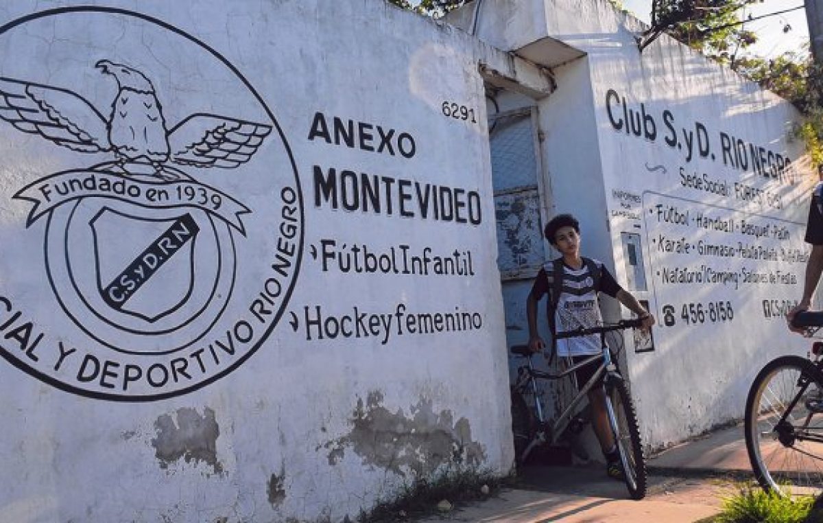 Rosario: Río Negro, el club donde aterrizó Macri, está en crisis por los tarifazos