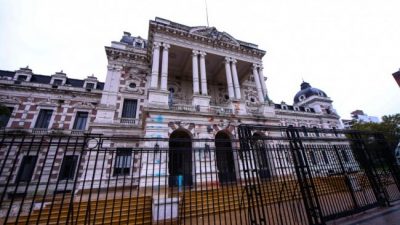 Los municipios bonaerenses perdieron más de 13 mil millones en recursos provinciales y nacionales en 2018