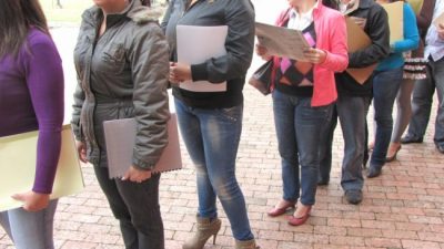 Profundización de la desocupación: las empresas no planean contratar empleados en el próximo trimestre