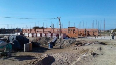 Quejas por la obra del hospital de Las Grutas