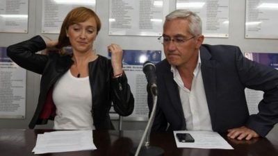 El kirchnerismo llevará candidatos propios en las comunas mendocinas del PJ que desdoblaron