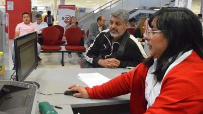 Podrían pasar a planta 400 trabajadores municipales de Salta