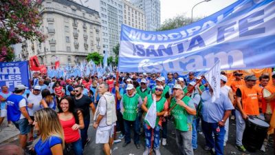 Claudio Leoni: “FESTRAM marcha a Buenos Aires por la Unidad contra el Ajuste”