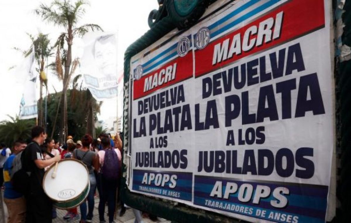 «Este gobierno es un desastre nacional»