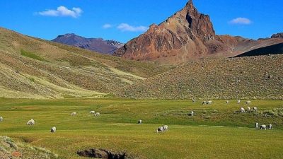 Los Antiguos un lugar para el reposo