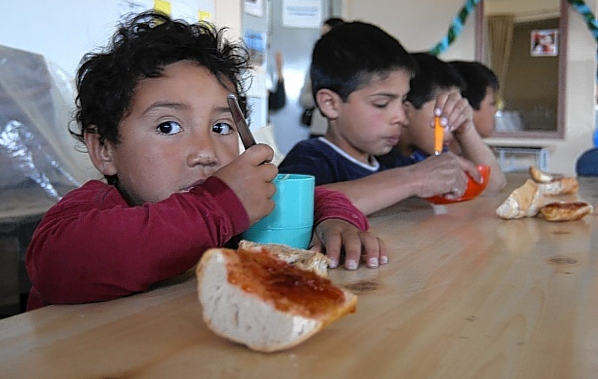 El 50 por ciento de los niños que van a merenderos neuquinos están malnutridos