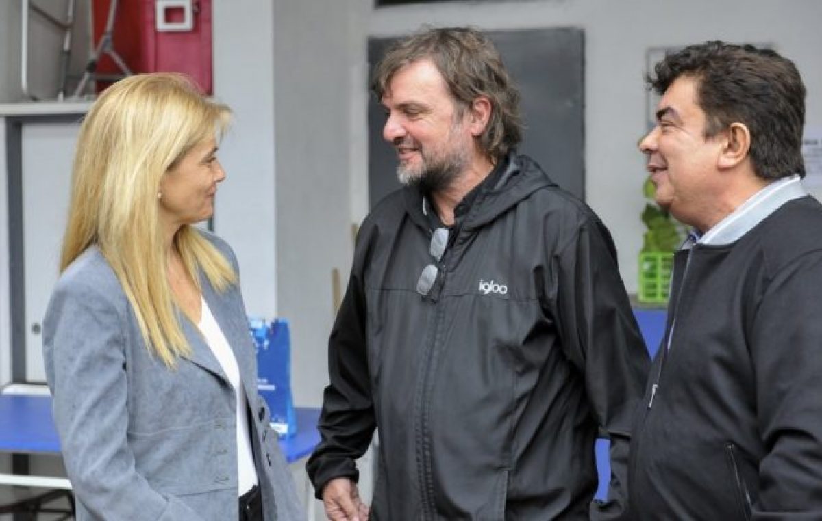 De la mano del Padre Pepe, los Curas Villeros desembarcaron en el Conurbano