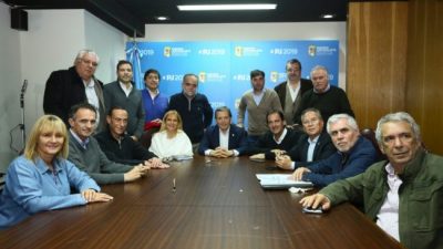 Magario confirmó la fórmula con Kicillof y el PJ empezó a discutir las listas seccionales