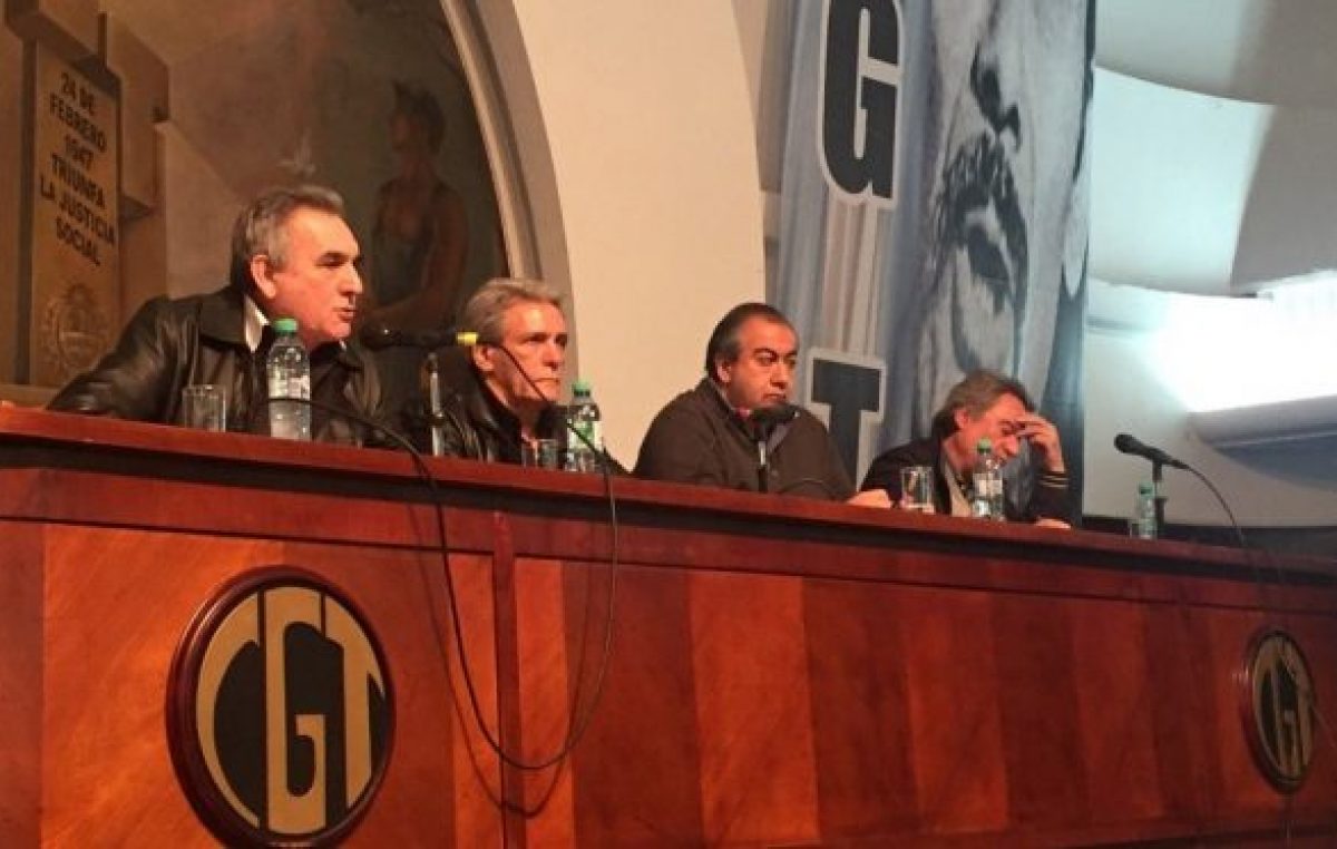 Al fin sucede: la CGT convocó a un paro total de actividades para el 29 de mayo